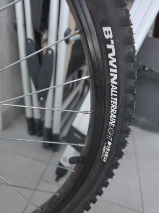 Bicicleta Rockrider ST500 24” casi nueva