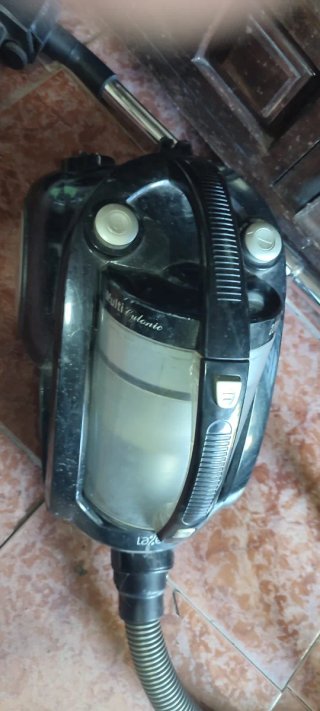 Aspiradora Sin Bolsa Lazer