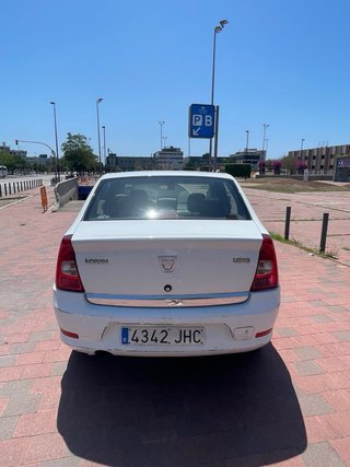 Dacia Logan 1.5 DCI AÑO 2011