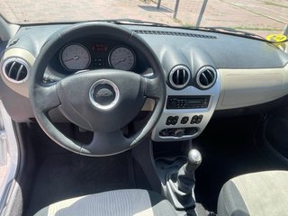 Dacia Logan 1.5 DCI AÑO 2011