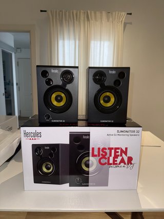 Hercules DJMonitor 32 Altavoces