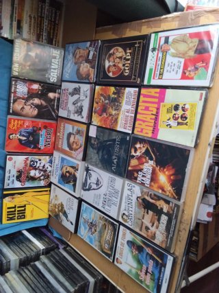 LIQUIDACIÓN DE PELÍCULAS A 1 € UNIDAD,SIN USAR ,