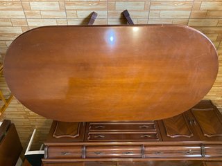 Mesa de comedor extensible de madera