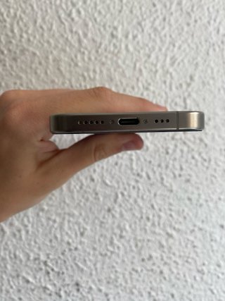 iPhone 15 Pro 256GB Titanio Natural