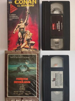 2 Películas VHS: Conan y Muertos Enterrados