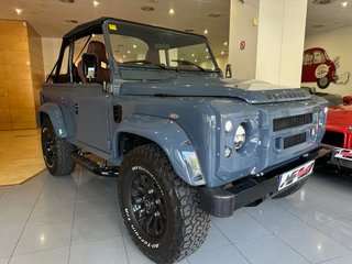 Land Rover Defender 90 Totalmente restaurado 2001