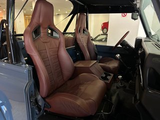 Land Rover Defender 90 Totalmente restaurado 2001