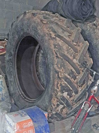 2 Cubiertas Michelin 650/65R42.