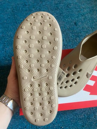 Nike ReactX Rejuven8 Beige Talla 44
