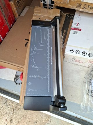 Cortador de papel Amazon Basics