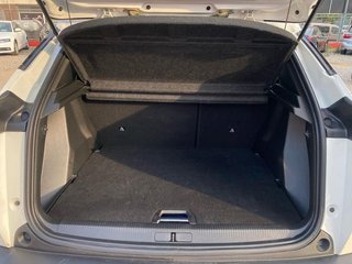 Peugeot 2008 Allure Pack BlueHDI 130 S&S EAT8