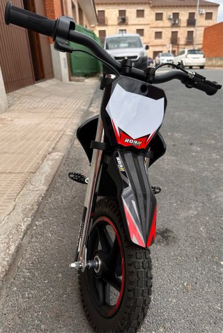 Moto Eléctrica ROAN Motocross Roja y Negra Nueva