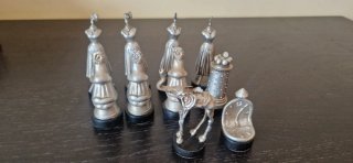 25 Piezas Ajedrez Dalí con defecto