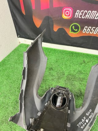 Tapa y Plástico Depósito Yamaha TMAX 500 (08-11)
