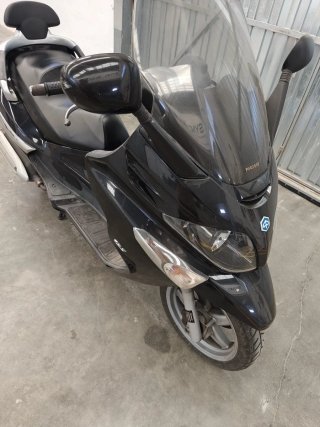 Piaggio x-evo 125 * Para piezas