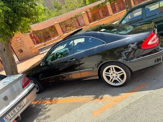 Mercedes-Benz  CLK 2005 (revisiones al dia)