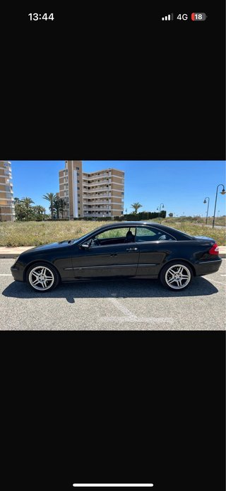 Mercedes-Benz  CLK 2005 (revisiones al dia)