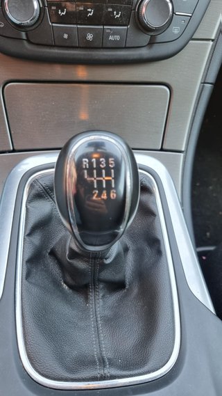 Opel Insignia UNICO DUEÑO   -  FINANCIACION 100% -