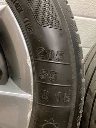 Ruedas en 16" 5x114,3 más neumáticos