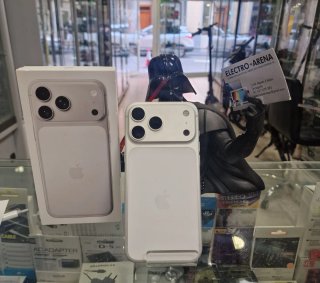 iPhone 17 Pro Max Silver