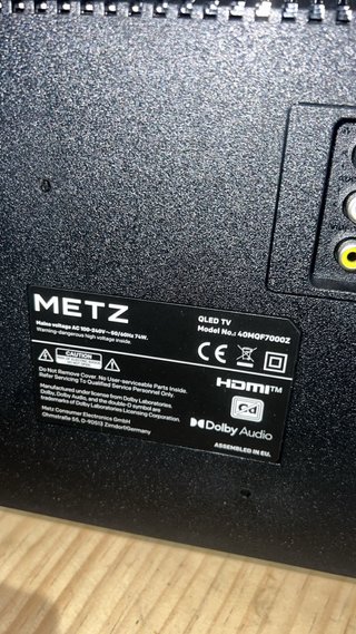 TV Metz 40 QLED Smart TV 40MQF7000Z