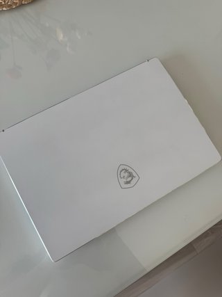 MSI Prestige 14 Ordenador Portátil