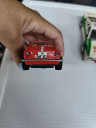 Coche Scalextric Mini Vielle Rojo