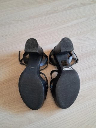 Sandali neri Bata donna