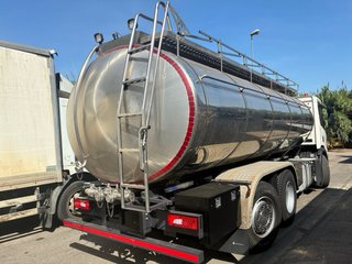 SCANIA P410 CISTENRA AGUA POTABLE 17000LITROS