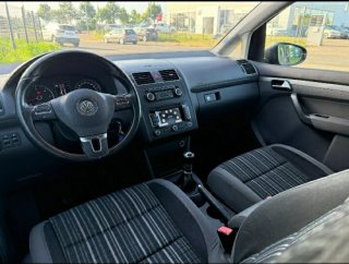 Volkswagen Touran 2012