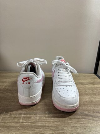 Nike Air Force 1 Rosa y Blanco