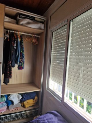 Armario PAX 2m puertas correderas espejo