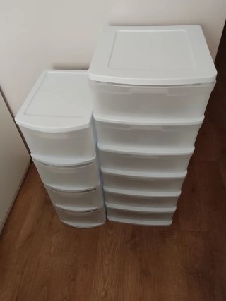 Cajoneras de plástico blancas
