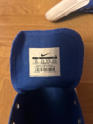 Zapatillas Nike Azules y Blancas