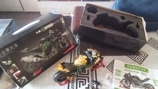 Moto Colección Sonido LED Humo 1:9