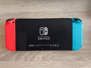 Nintendo Switch Blu/Rosso + Accessori