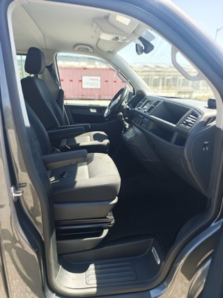 Volkswagen Multivan 2016