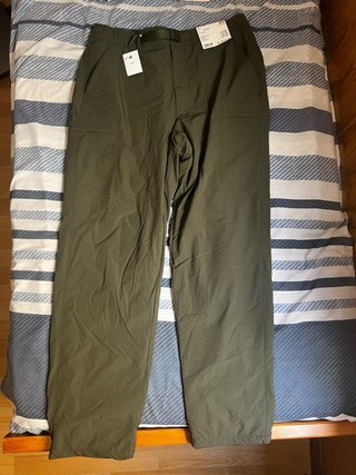 Pantalones Uniqlo Verdes Talla M