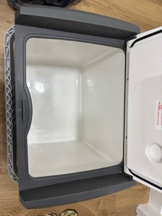 Nevera portátil InCar para coche de ,,Costco,,