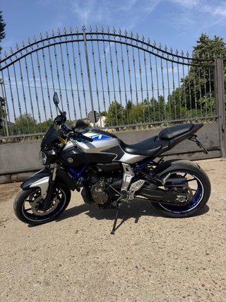 Yamaha MT-07 Azul/Plata