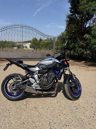 Yamaha MT-07 Azul/Plata