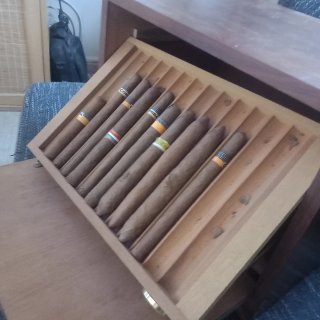 Caja de puros Puros Habanos