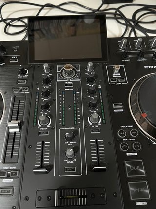 Controladora Denon DJ Prime 2
