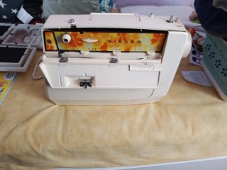 Máquina de coser Singer Starlet