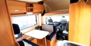 AUTOCARAVANA CAPUCHINA MARACA RIMOR 6 PLAZAS