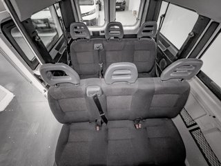 Peugeot Boxer Combi 5/9 333 L2H2 BHDI 103kW(140CV) S&S