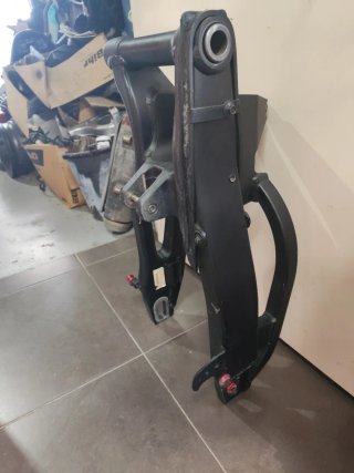 Basculante Honda CBR 1000