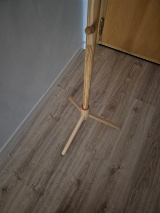 Perchero de madera