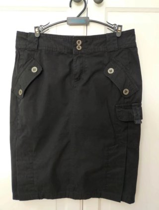 Falda Mango Negra Talla XS