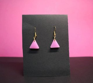 Pendientes triangulares rosa y oro